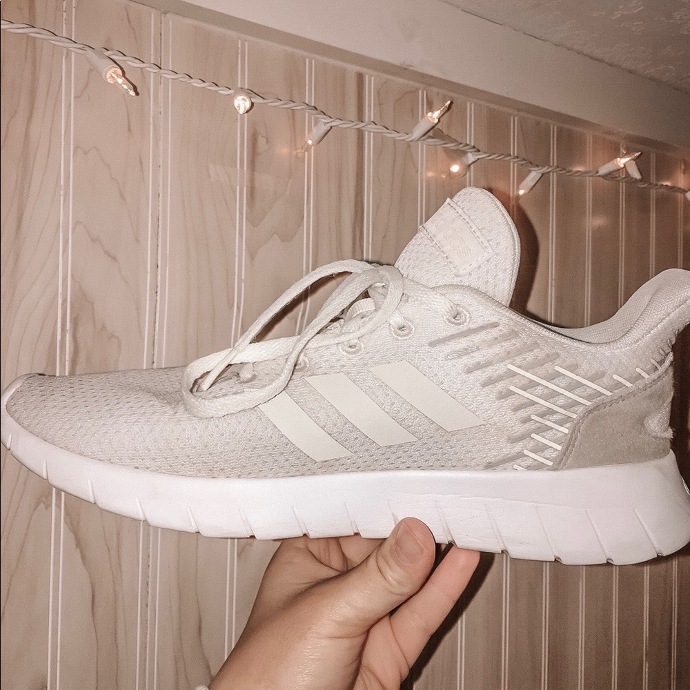 Adidas white tennis shoes